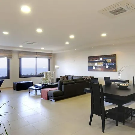 فيلة Panorama إيلوندا